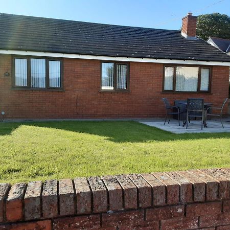 3-Bed Bungalow Near Conwy Valley Close To Castle 科尔温湾 外观 照片