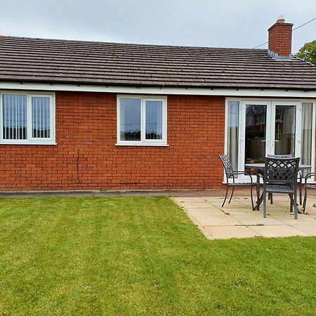 3-Bed Bungalow Near Conwy Valley Close To Castle 科尔温湾 外观 照片