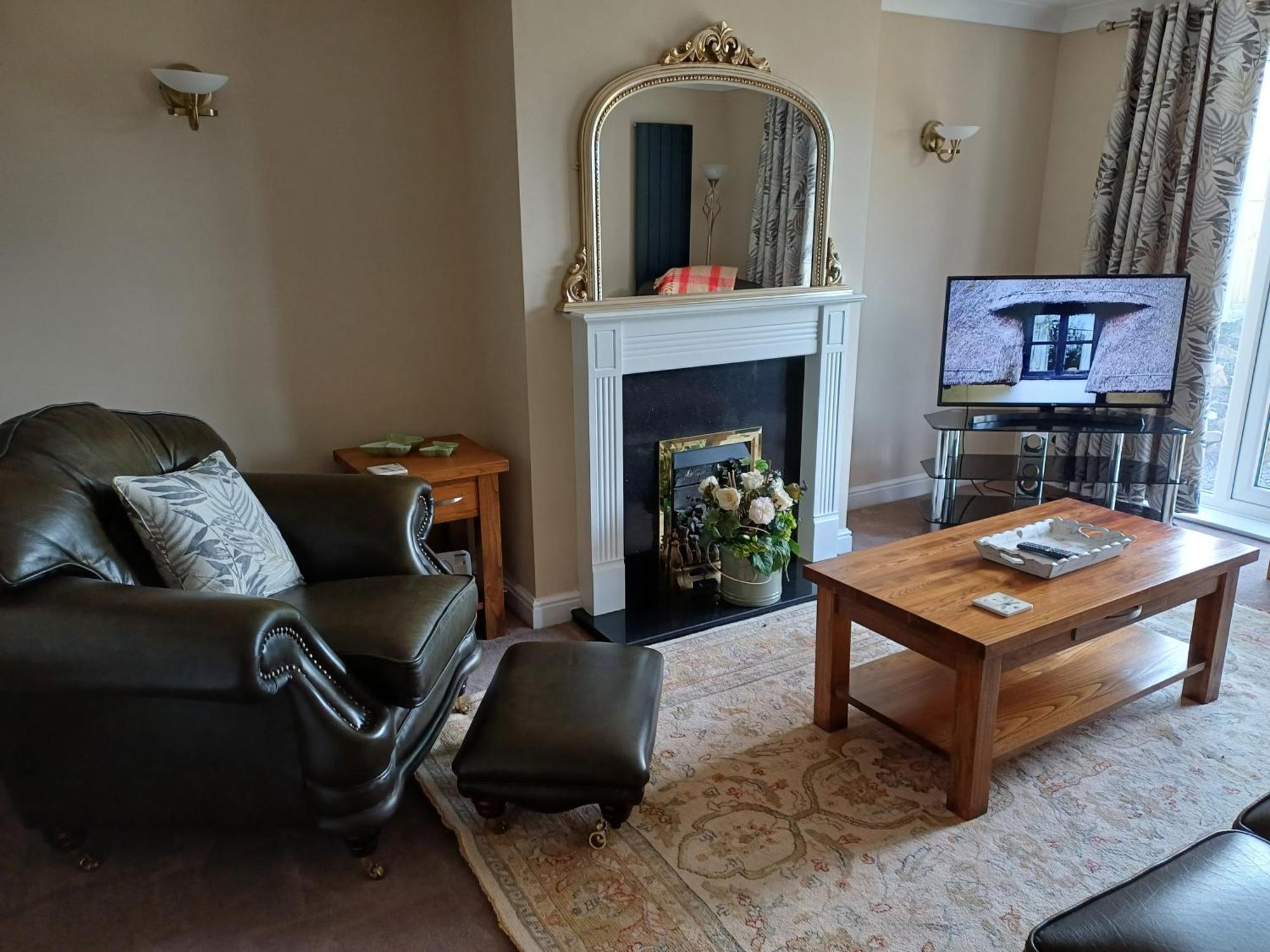 3-Bed Bungalow Near Conwy Valley Close To Castle 科尔温湾 外观 照片